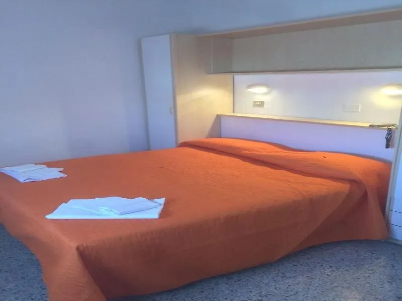 ***  Hotel Alba Римини Италия
