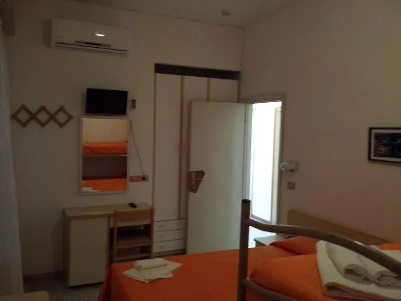 Hotel Alba Римини