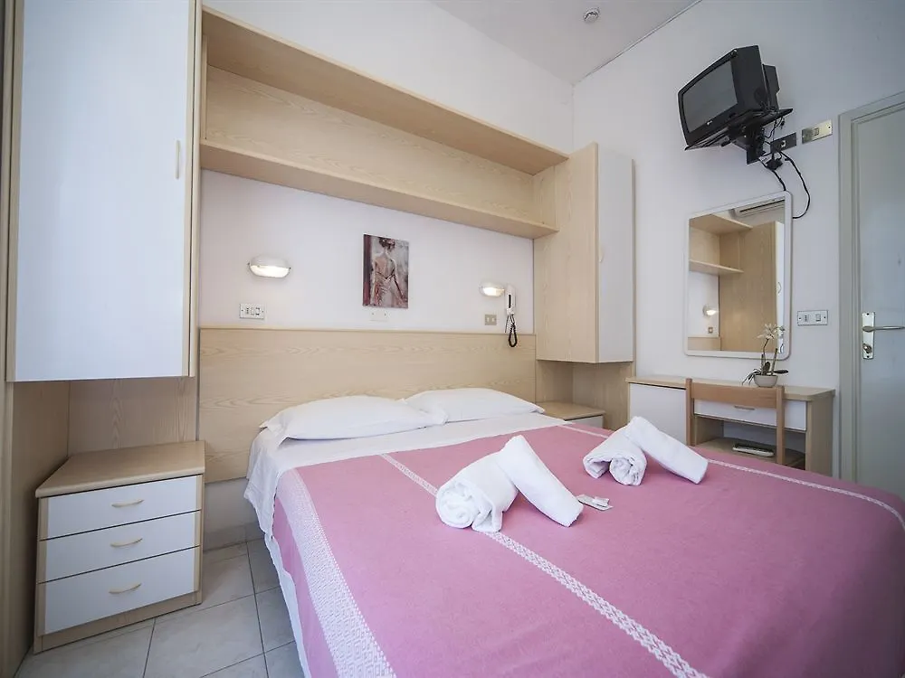 Hotel Alba Римини