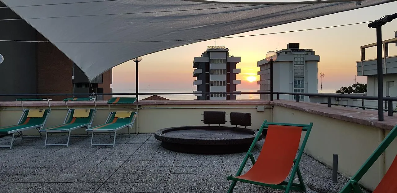 Hotel Alba Римини